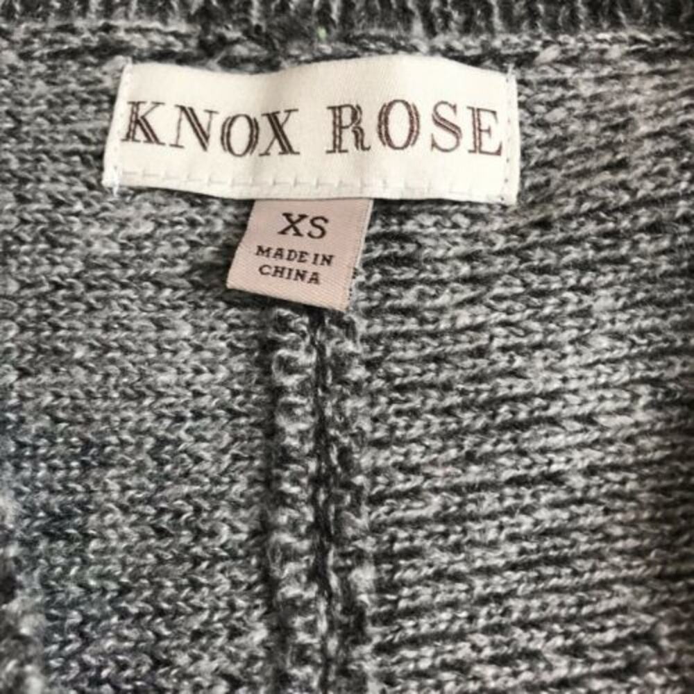 Knox Rose Sharkbite Embroidered Sweater Gray Crewneck Flowers Womens Size XS - Picture 9 of 10